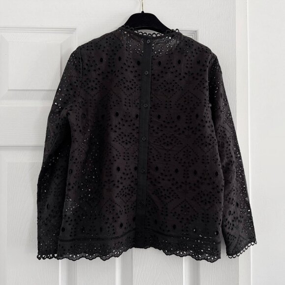 Vanessa Bruno Eyelet Lace Top in Black, size 34. Fits like a size XS - Picture 8 of 9